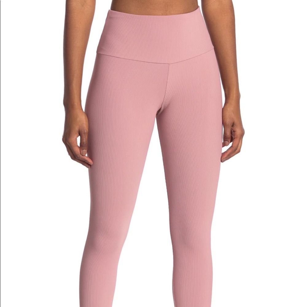 Onzie ribbed legging